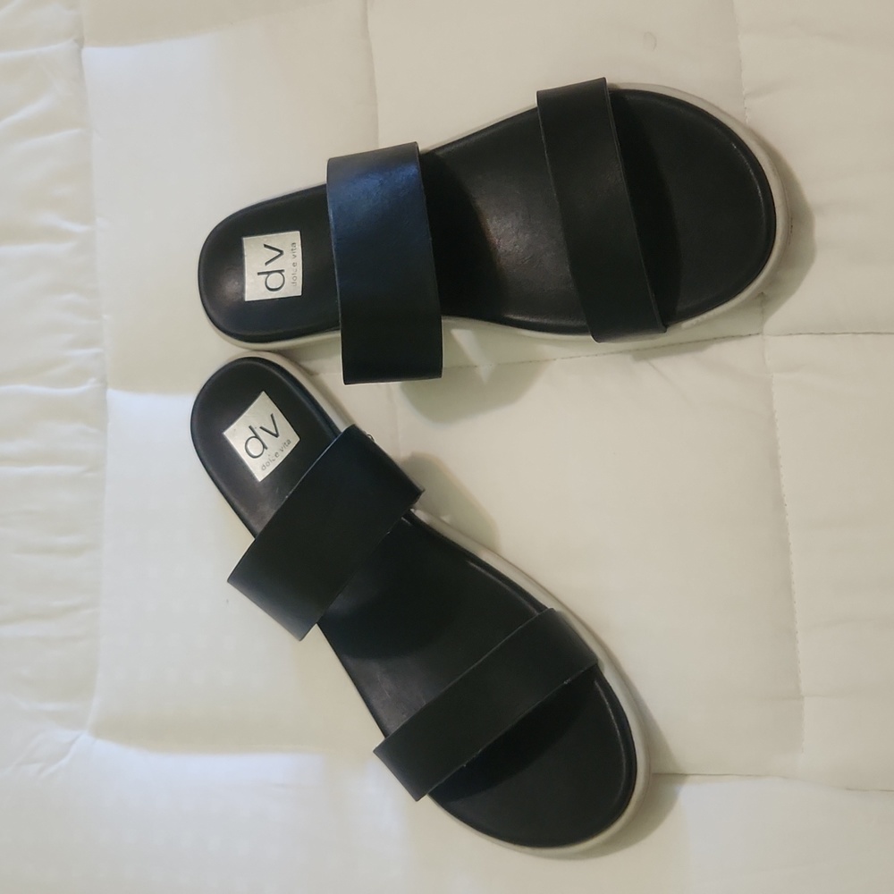 DV by Dolce Vita Jemini Slides - Size 11